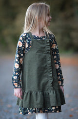 Paper cut pattern Latzkleid Kilkenny #47