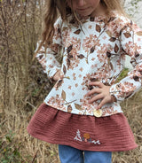 Paper cut pattern sweater bells #48